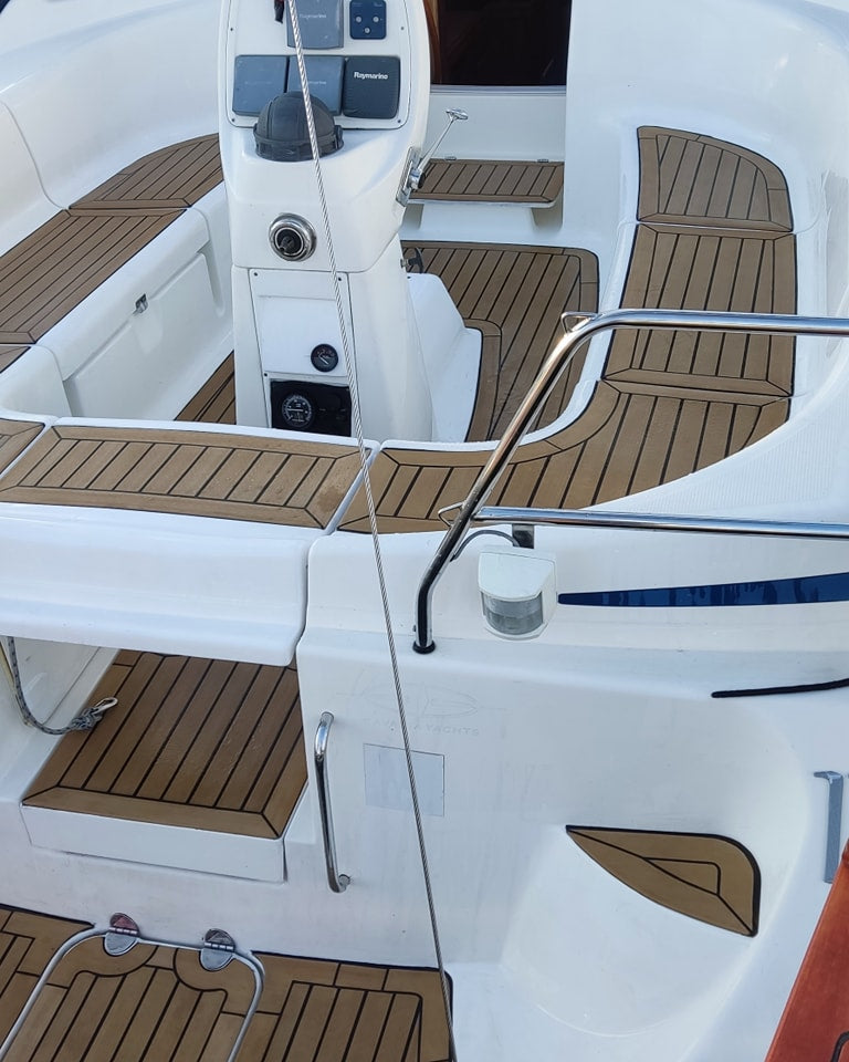 Bavaria 39. Bavaria Sailboat pvc synthetic teak deck- Free sample and quote request