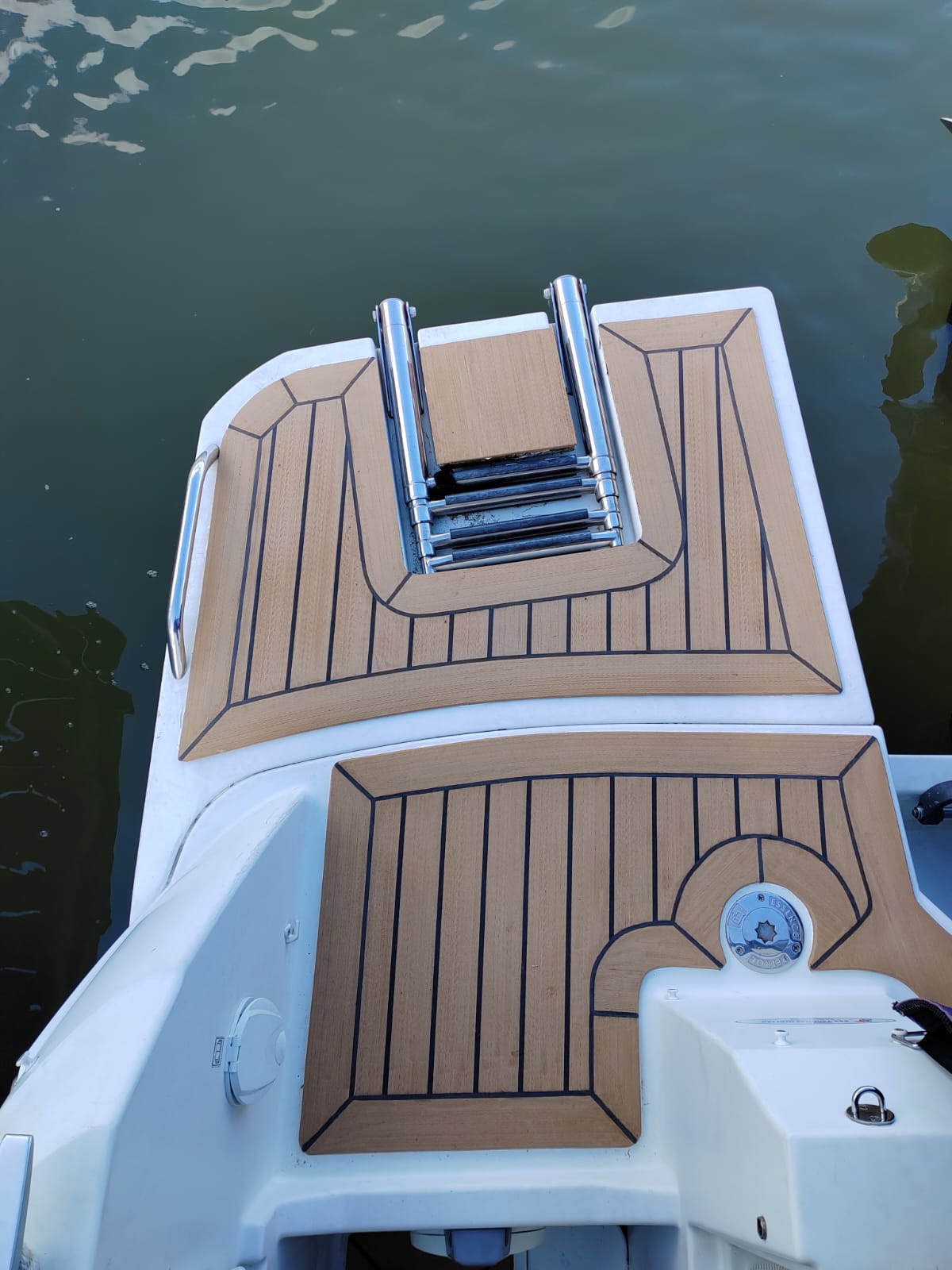 Jeanneau Merry Fisher 795 powerboat pvc synthetic teak deck- Free sample and quote request