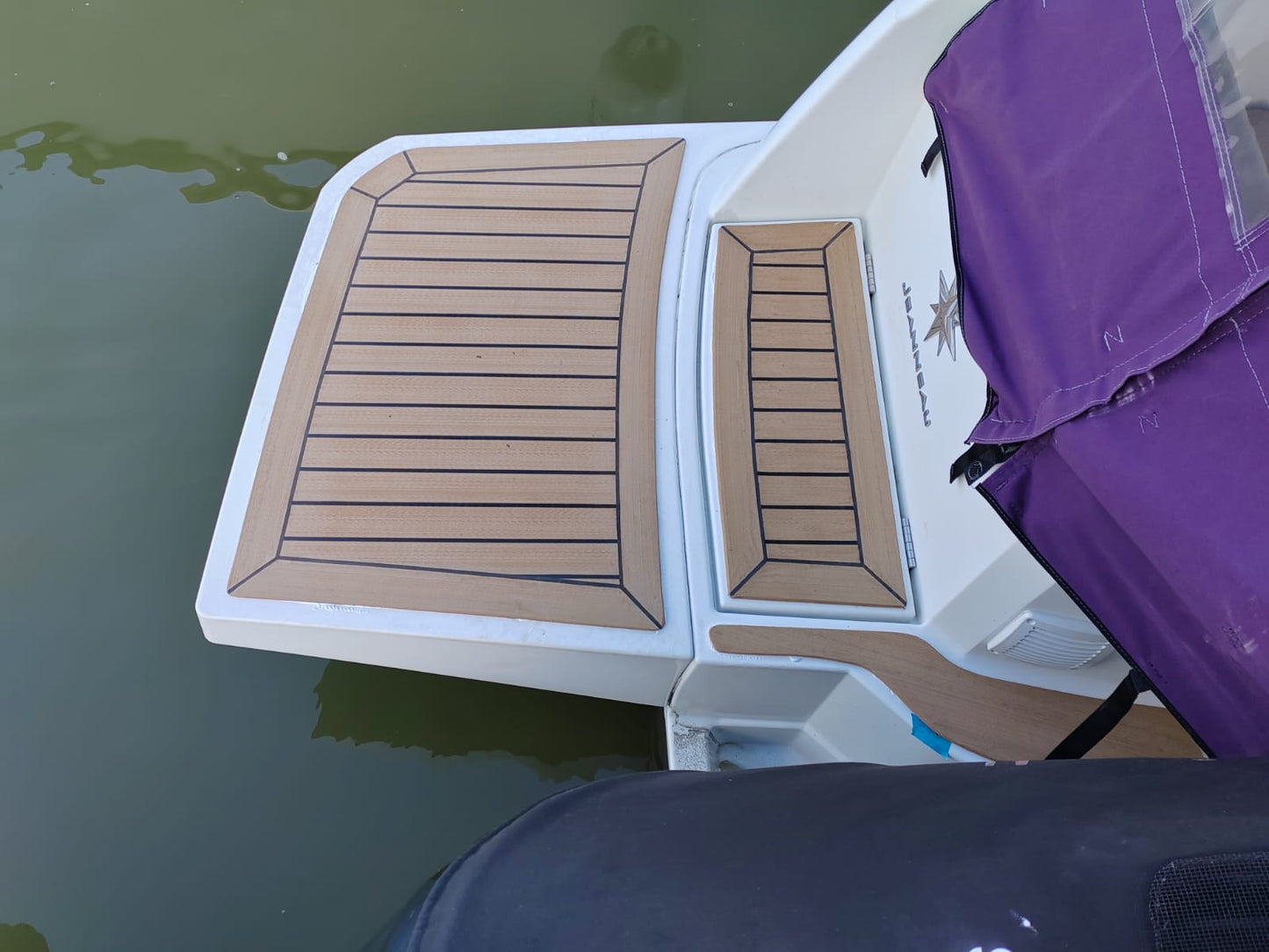 Jeanneau Merry Fisher 795 powerboat pvc synthetic teak deck- Free sample and quote request