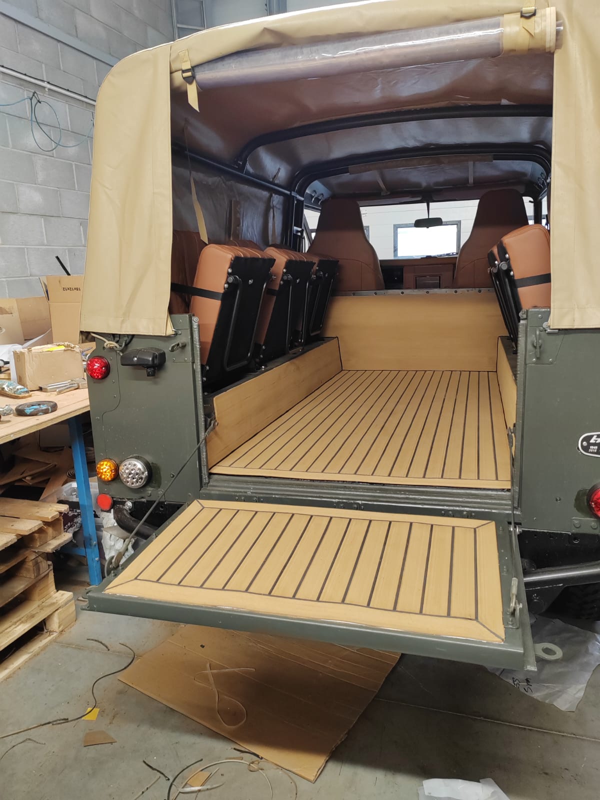 Land Rover 110 Defender pvc synthetic teak deck- Free sample and quote request