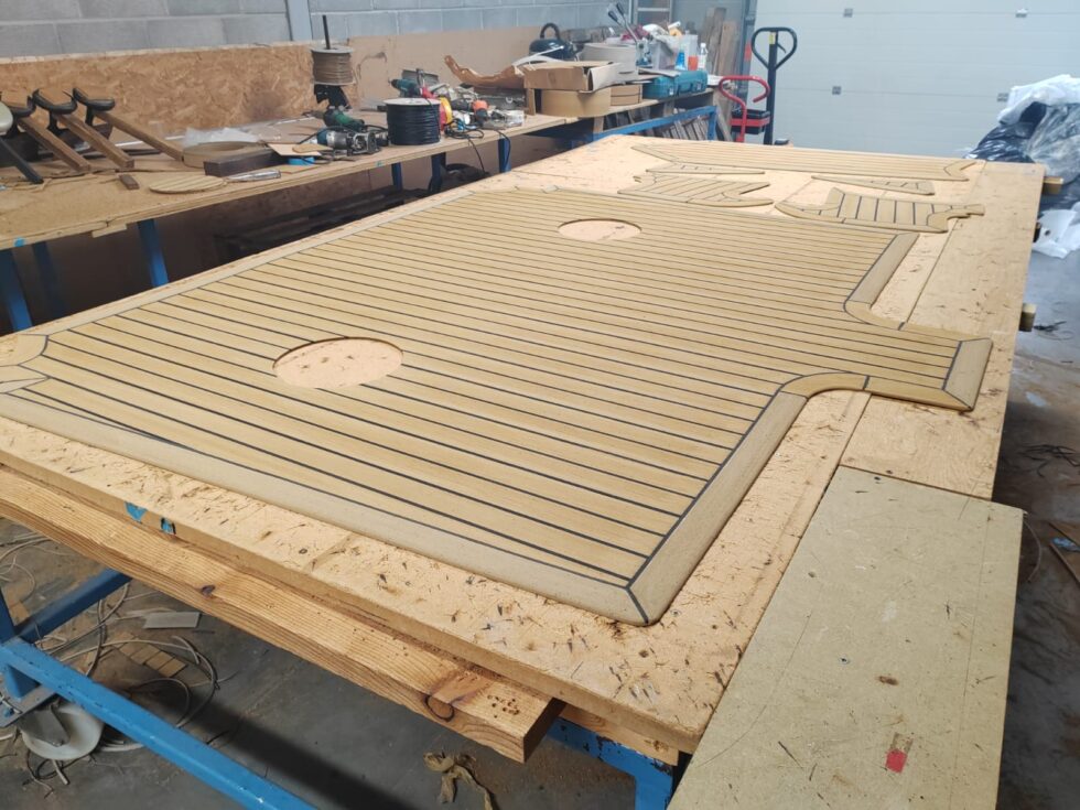 Smartliner Sunbreeze 190 pvc synthetic teak deck- Free sample and quote request