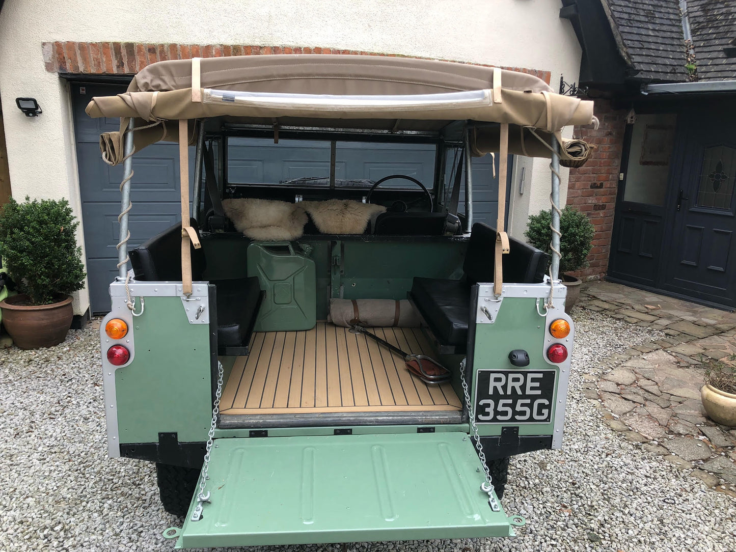 Land Rover 110 Defender pvc synthetic teak deck- Free sample and quote request