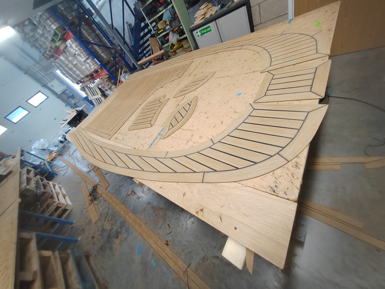 Avon ribs synthetic teak decking