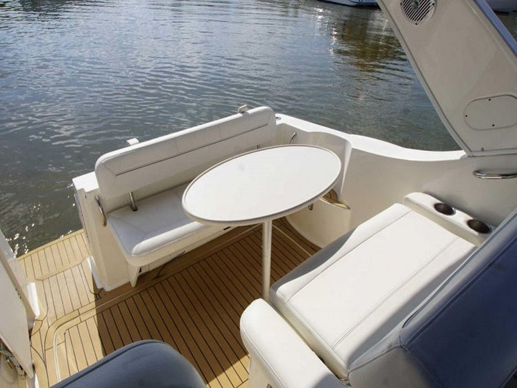 Bayliner synthetic  teak deck