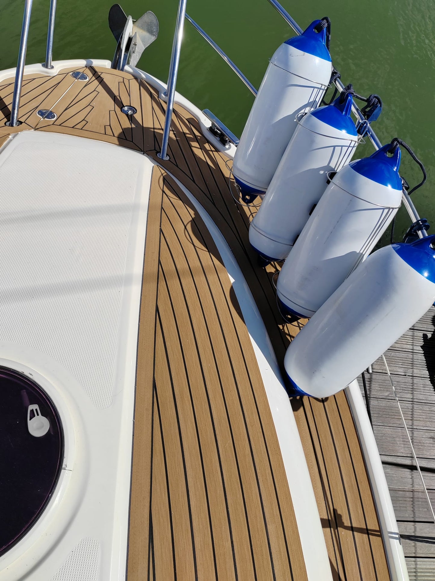 Bavaria 27 Sport. powerboats pvc synthetic teak deck - Free sample and quote request