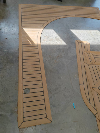 Crianchi Endurance 34 Zaffiro pvc synthetic teak deck- Free sample and quote request